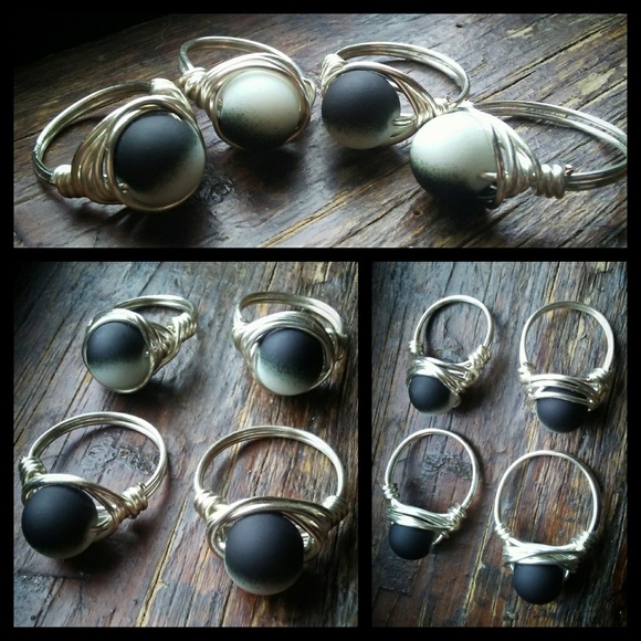 🌙🖤Moon Phase Ring - Picture 2 of 8